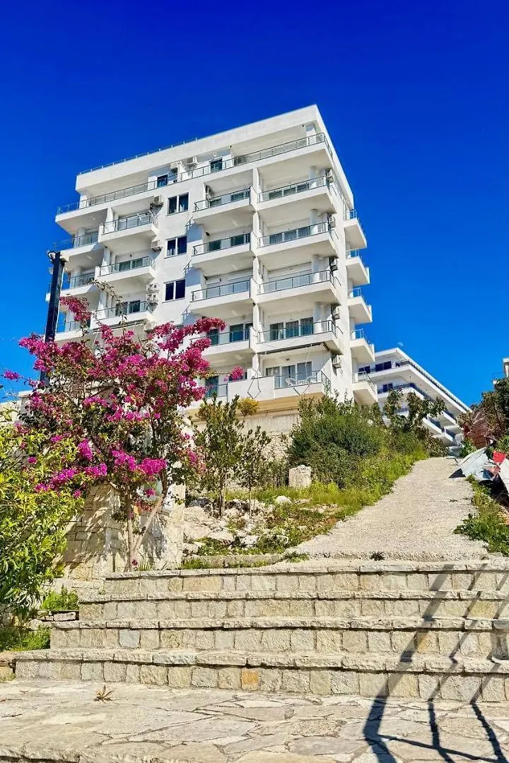 Blue Escape Sea View Apartment Sarandë